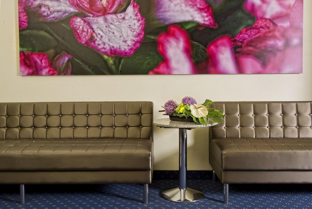 Mark Apart Hotel 3*